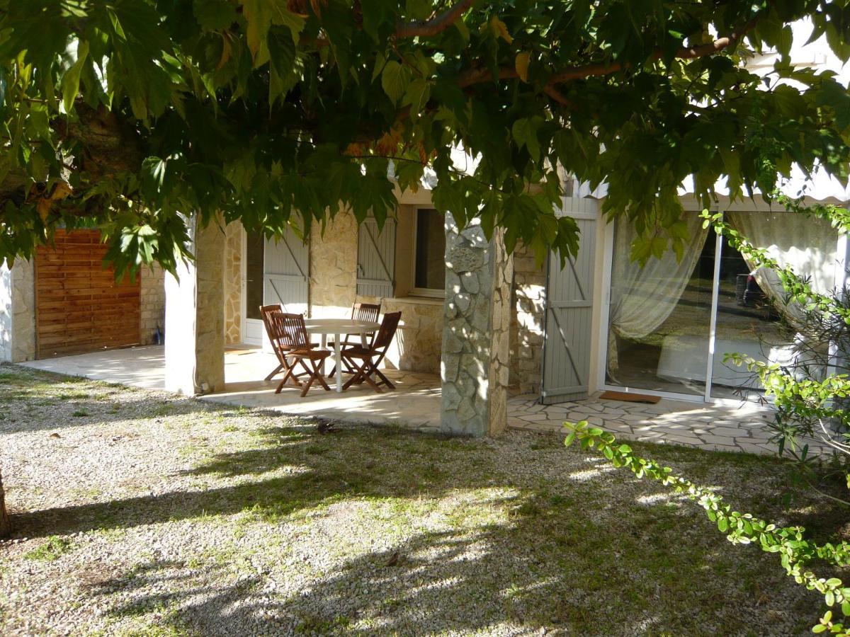 Locations Des Alpilles Apartment Saint-Remy-de-Provence Exterior photo