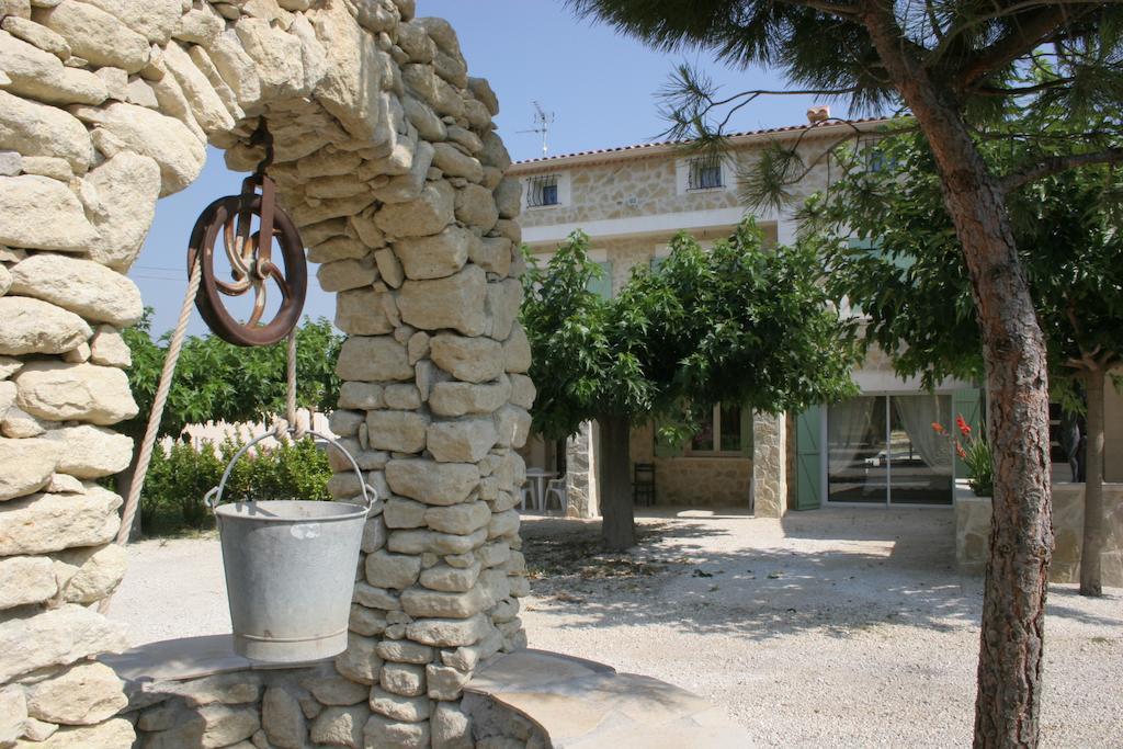 Locations Des Alpilles Apartment Saint-Remy-de-Provence Room photo