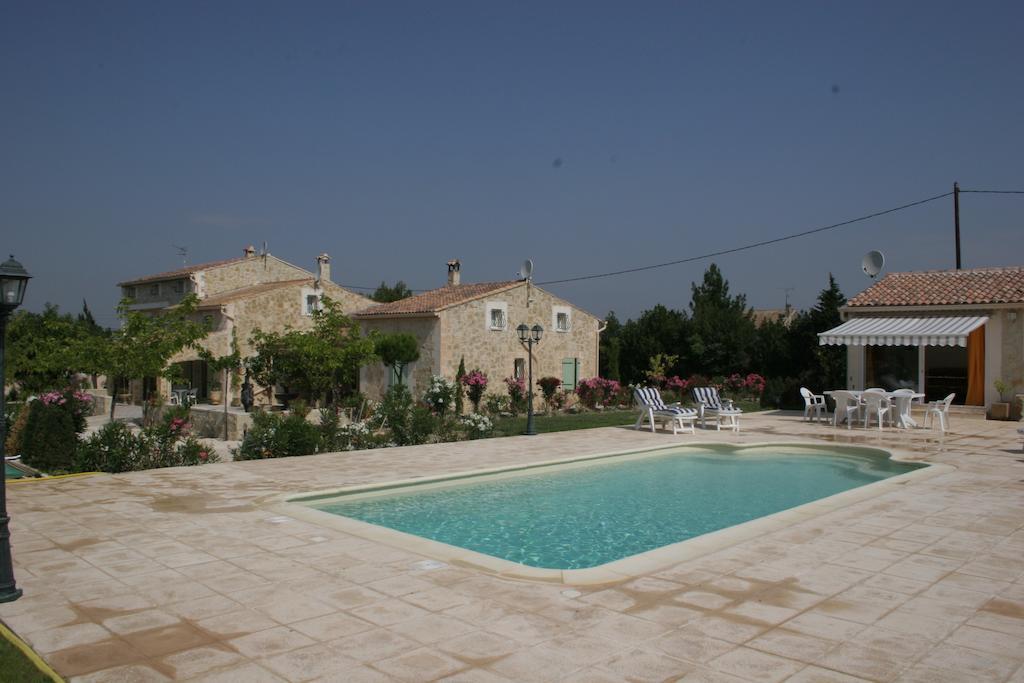 Locations Des Alpilles Apartment Saint-Remy-de-Provence Room photo