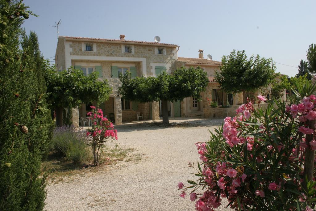 Locations Des Alpilles Apartment Saint-Remy-de-Provence Room photo